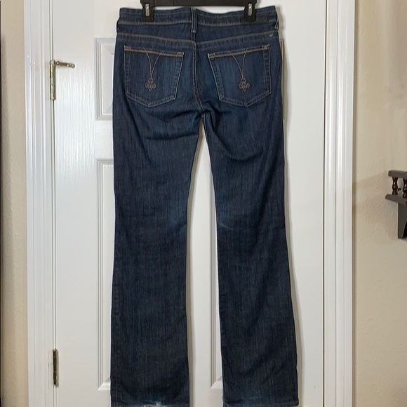 Nomad Tribe Chandelier Embroidered Jeans - Picture 5 of 8